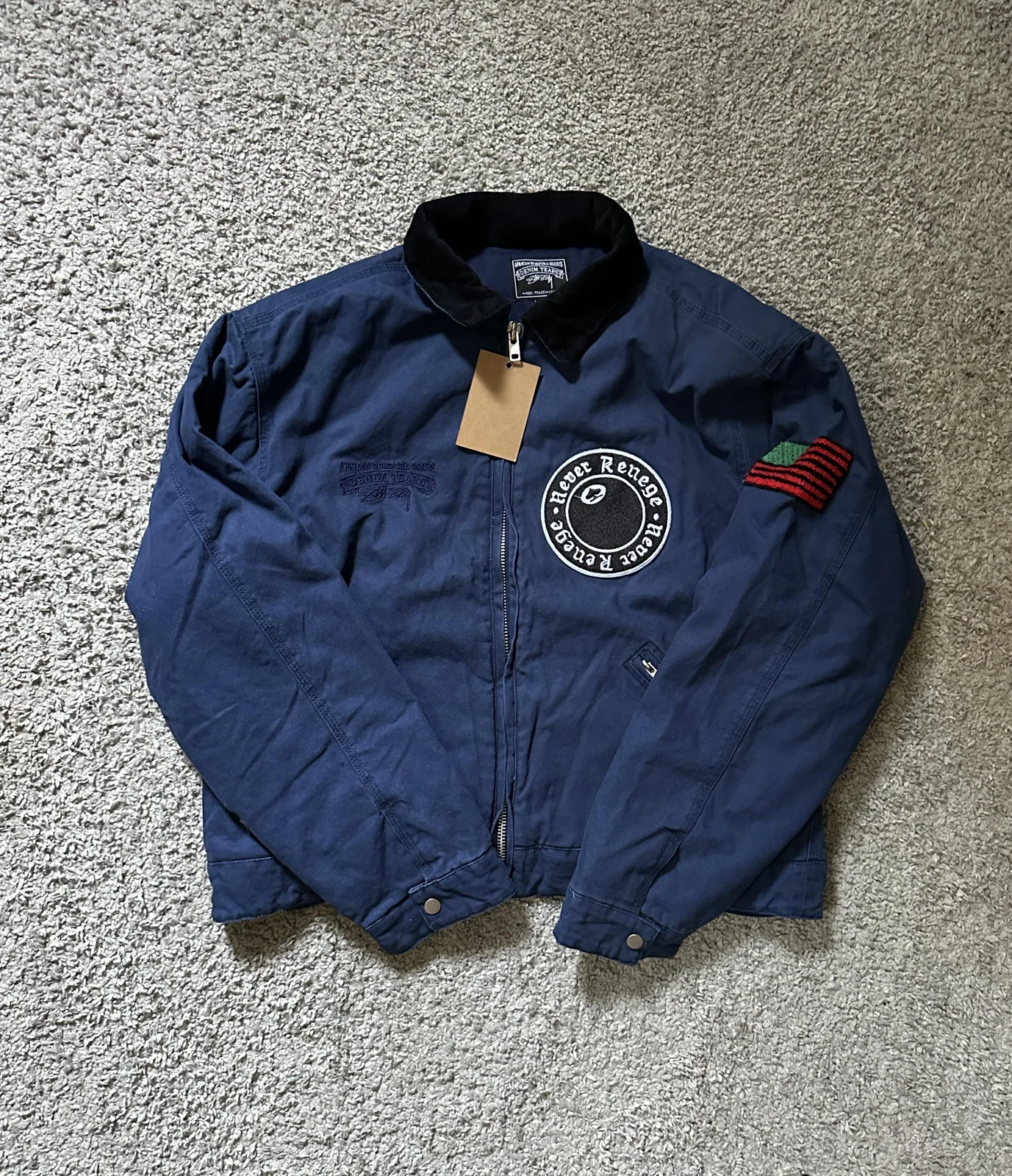 سترة Stüssy الزرقاء
